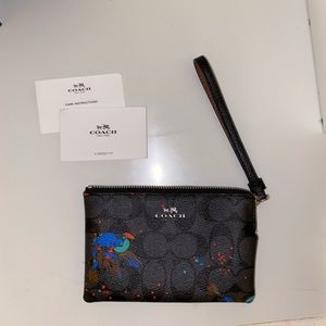 COACH Wristlet Brand New- Limited Edition